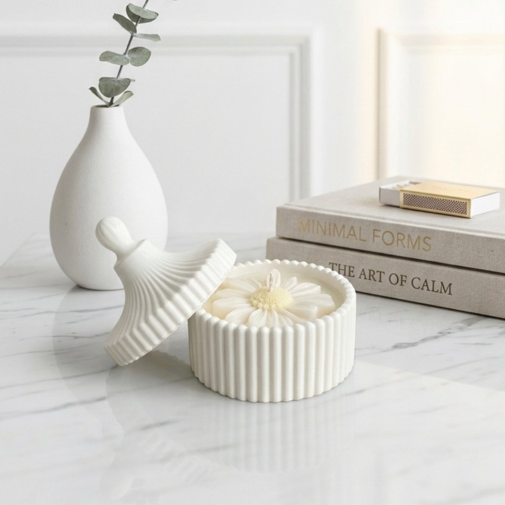 Daisy Vault by Soul Candles